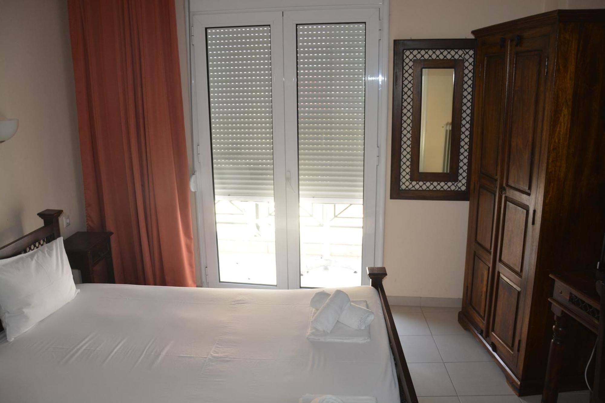 Dionyssos Hotel Limenas  Exterior photo