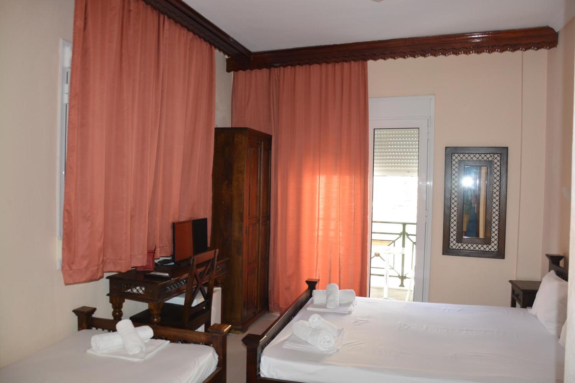 Dionyssos Hotel Limenas  Exterior photo