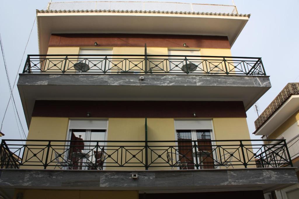 Dionyssos Hotel Limenas  Exterior photo