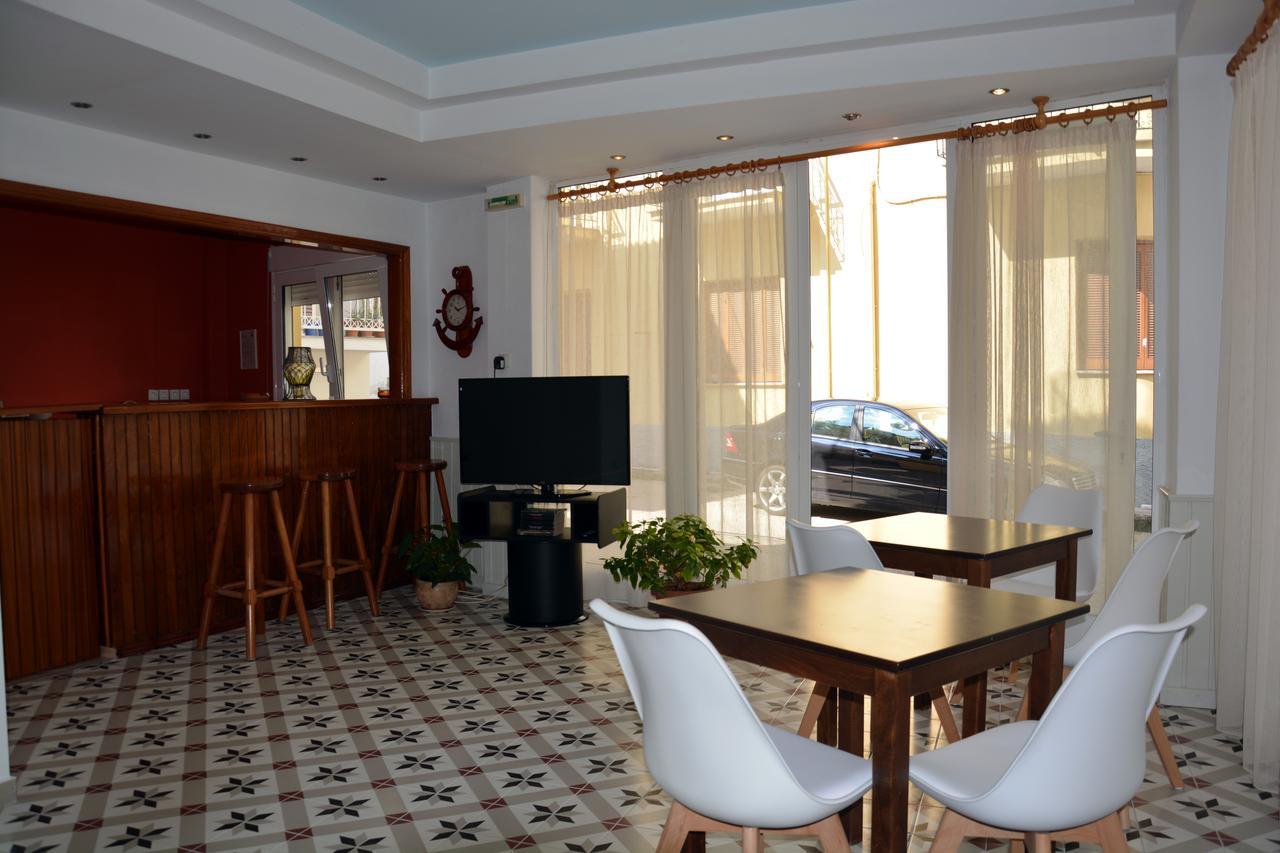 Dionyssos Hotel Limenas  Exterior photo